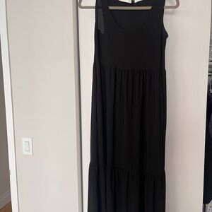 Elegant Black Sleeveless Dress